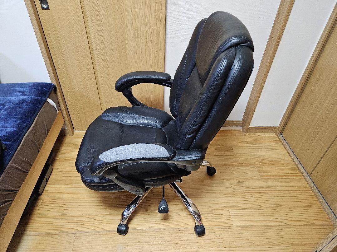 人をダメにするオフィスチェア