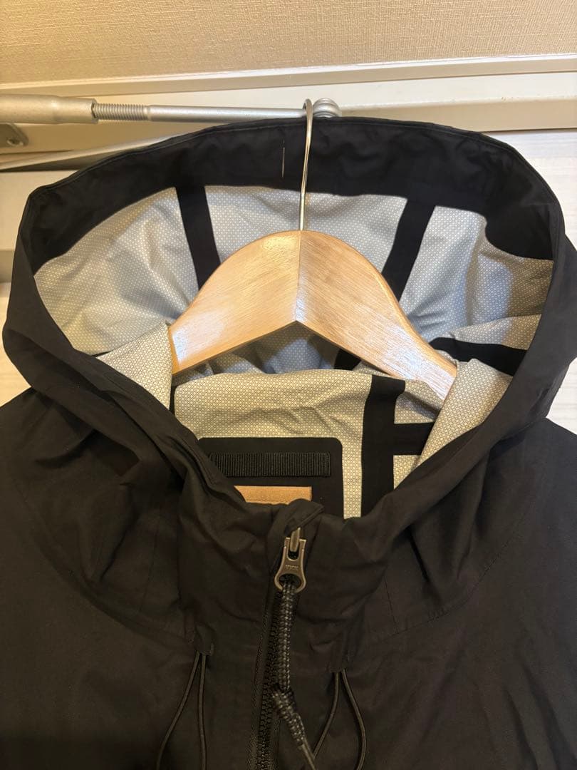 XL 新品同様・極美品 NIKE ACG ナイロンジャケット ブラック ナイキ XL 新品同様・極美品 NIKE ACG ナイロンジャケット ブラック ナイキ