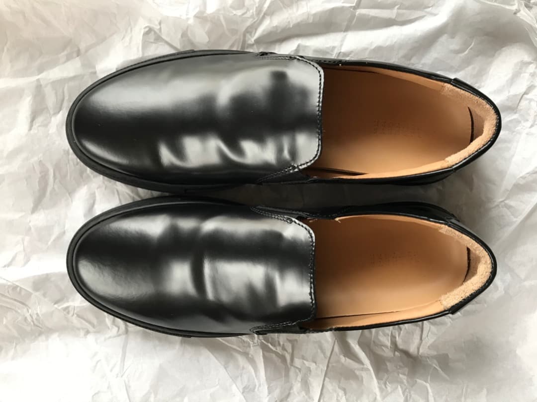 バーニーズニューヨーク レザースリップオンスニーカー bckediri