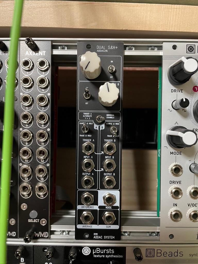 ADDAC system 215 Dual S&H モジュラーシンセ