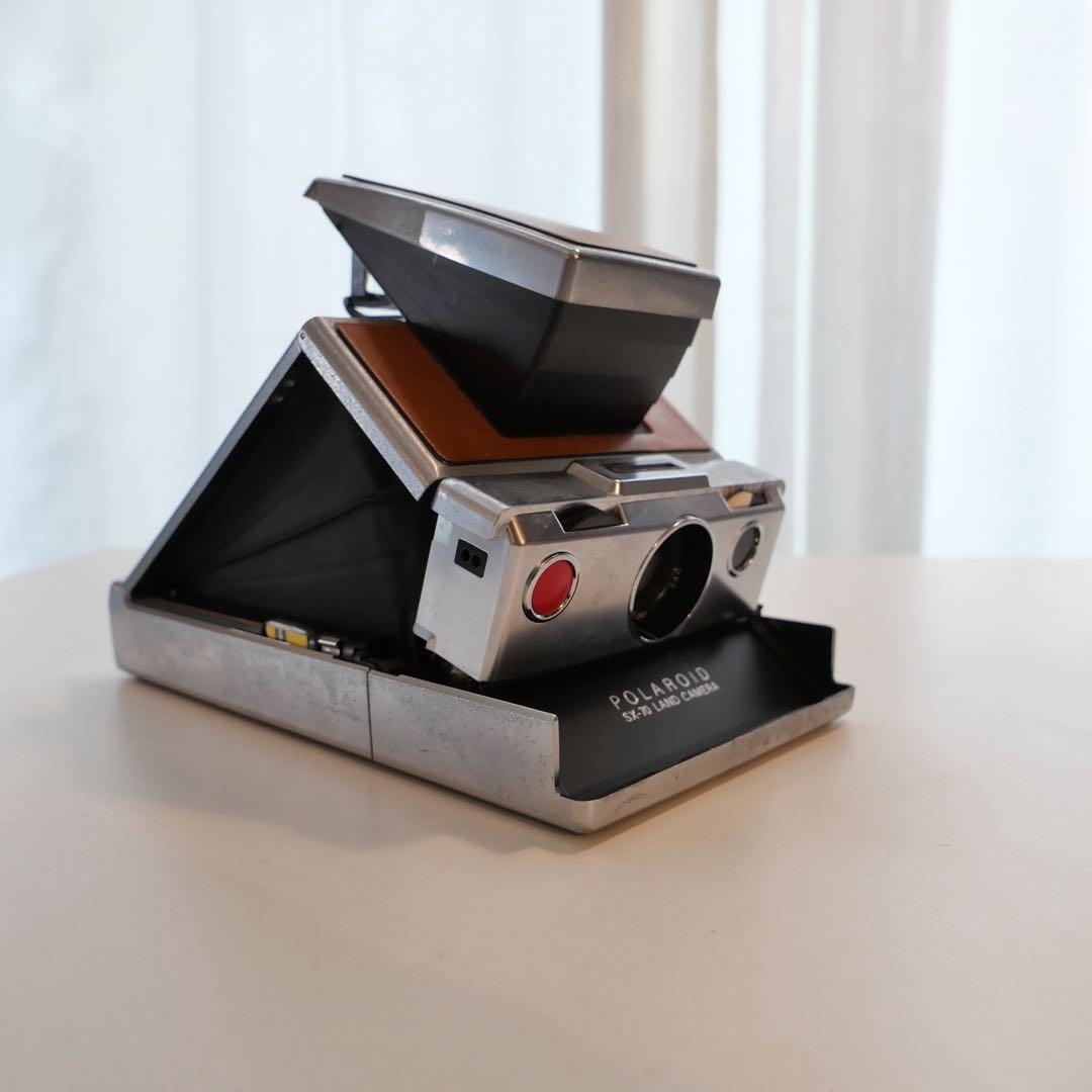 POLAROID SX-70 LAND CAMERA POLAROID SX-70 LAND CAMERA