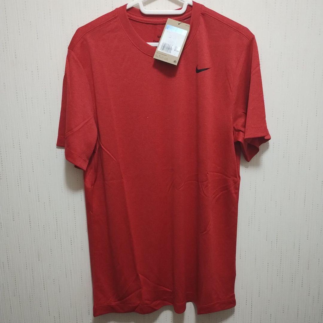 メンズ　NIKE　ジャージ　上下セット（ブラック・Ｍ）とTシャツ（赤・M）セット