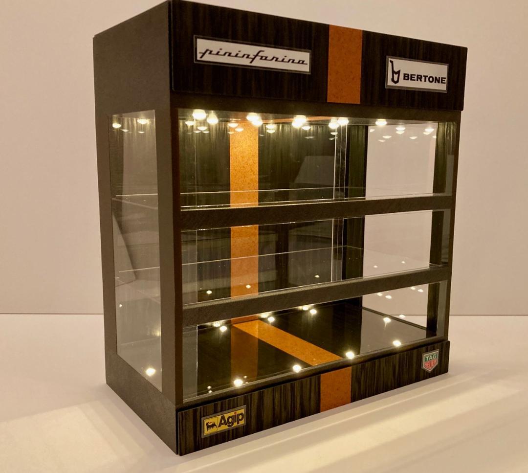 1/43展示15台可・M.WOOD・ディスプレーBOX・LED照明付ネオジオラマ