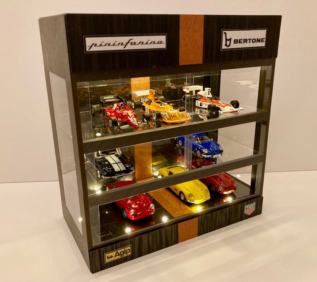 1/43展示15台可・M.WOOD・ディスプレーBOX・LED照明付ネオジオラマ