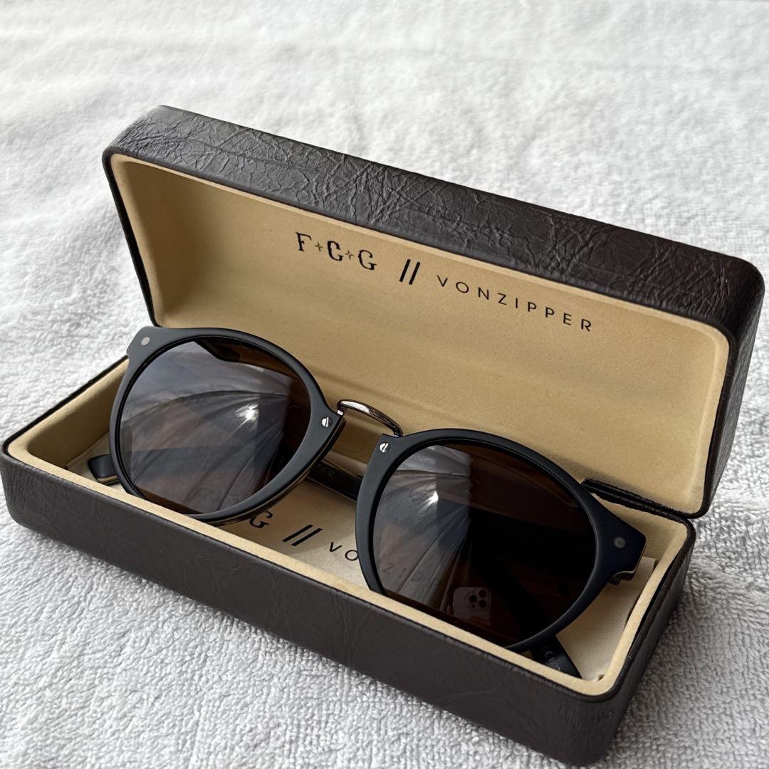最新入荷 VONZIPPER FCG サングラス ケース付き - メルカリ 小物