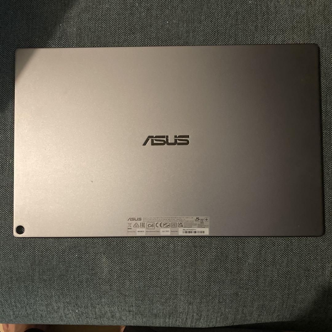 ASUS Zenscreen モバイルモニタ