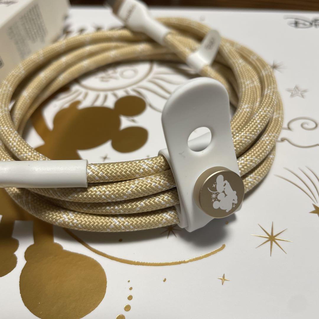 belkin Disney チャージング ギフトボックス　開封済み　未使用