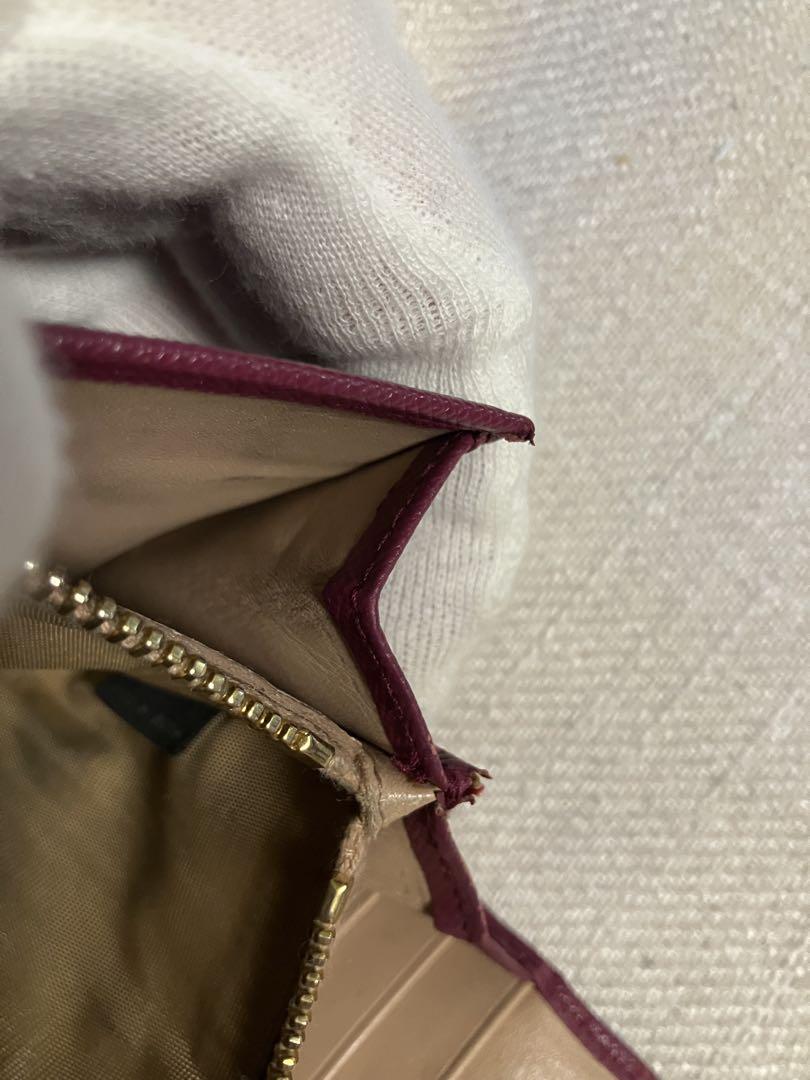 PRADA プラダ　レザー レディース長財布