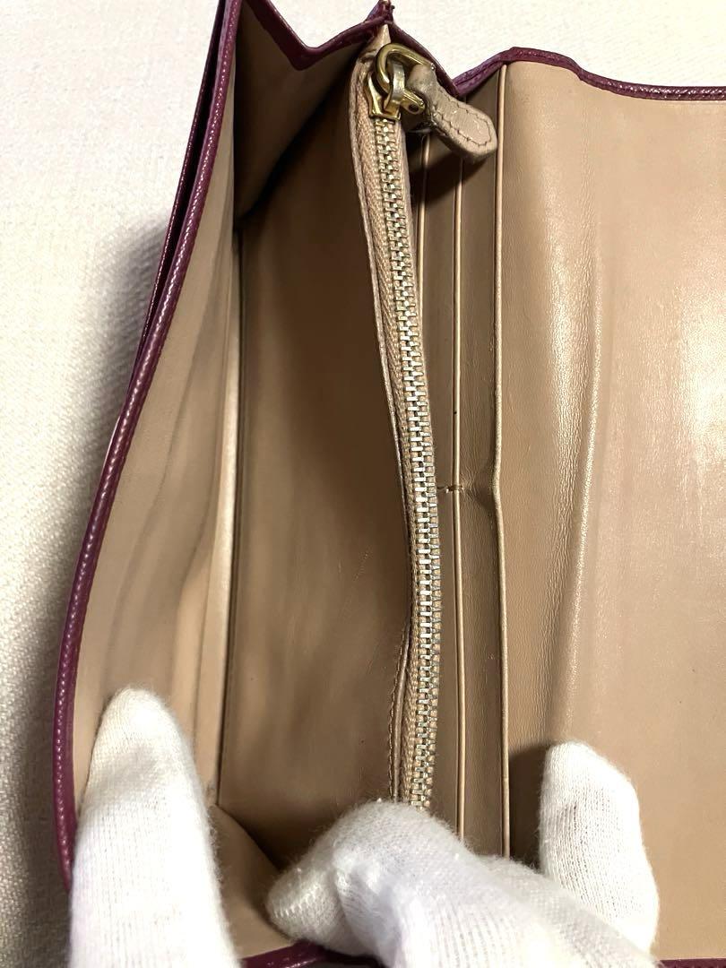 PRADA プラダ　レザー レディース長財布