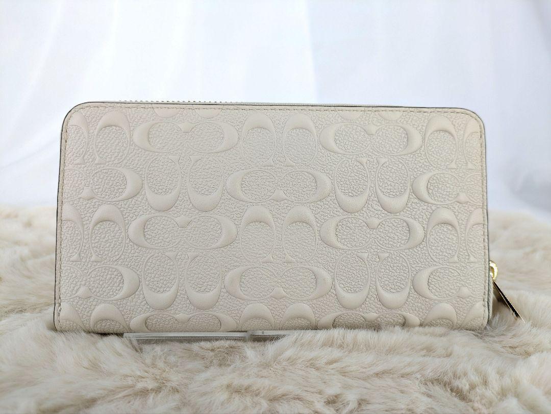 新品同様 COACH コーチ C7220 シグネチャ ラウンドファスナー 長財布