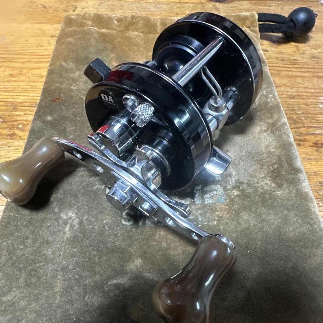 ABU 2500C ブラック