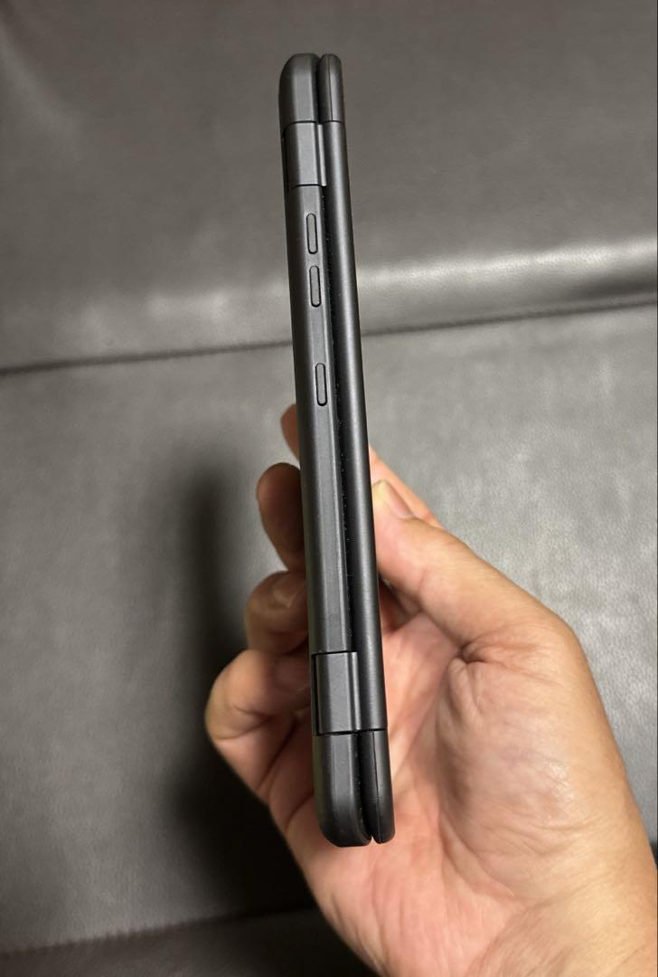 LG V60thinq 5G デュアルスクリーン