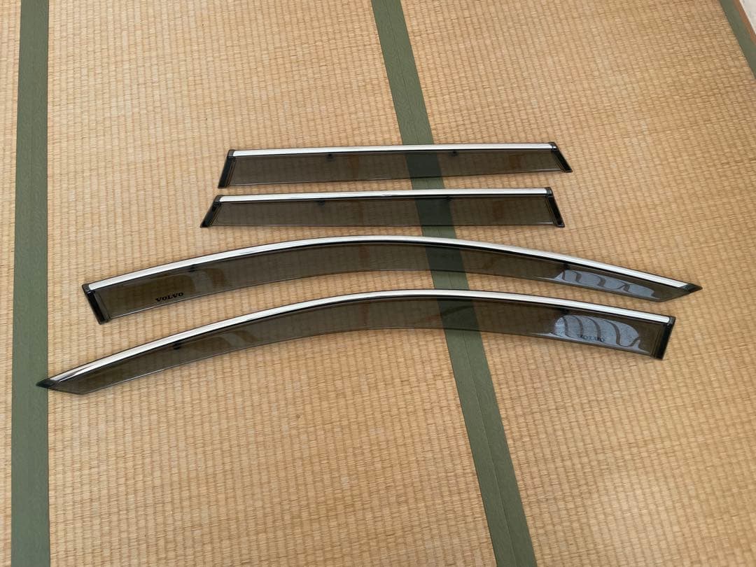 VOLVO ウィンドウバイザー 4点セット