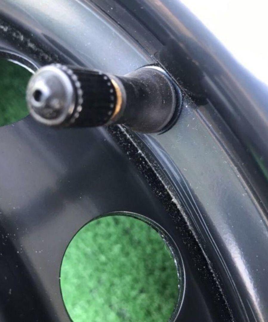 黒 スチールホイール 15インチ 4本セット　ハイエース　スタッドレス　新車外し