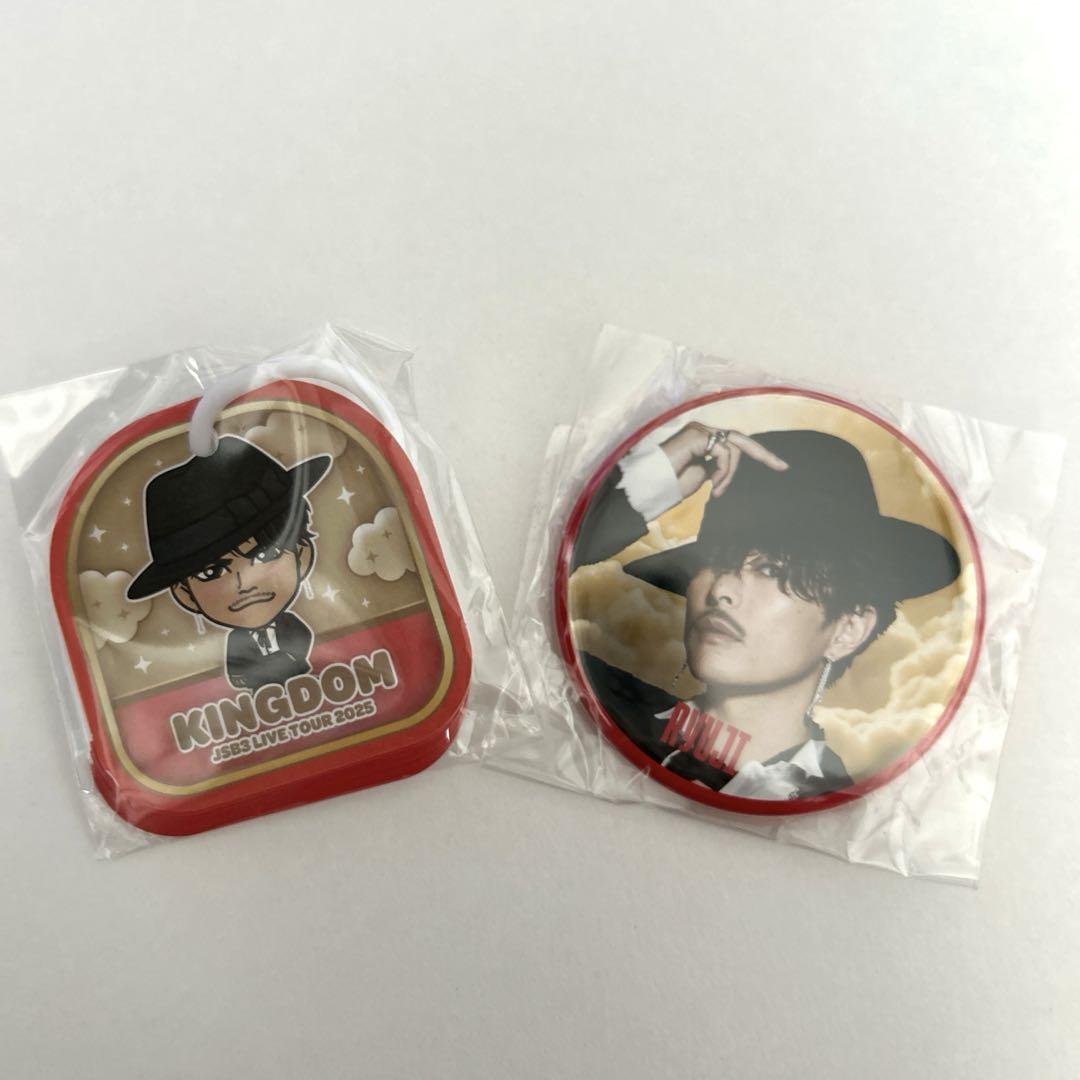 今市隆二 缶バッジ KINGDOM 即購入⭕️ - メルカリ