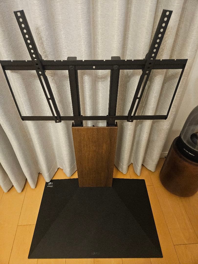 WALL EQUALS V3 テレビスタンド ロータイプ  ウォールナット 18,000円