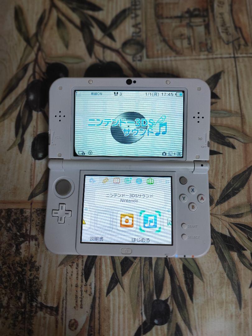 Newニンテンドー3DS LL パールホワイト下画面綺麗 画像3