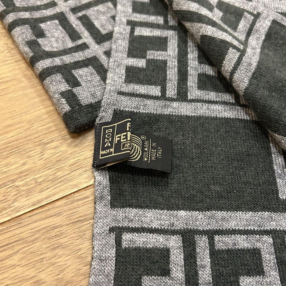値下げ中⭐︎美品！FENDI マフラー　ズッカ　グレー/ブラック