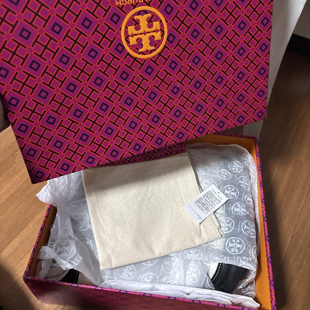 Tory Burch ホワイトキルティングブーツ