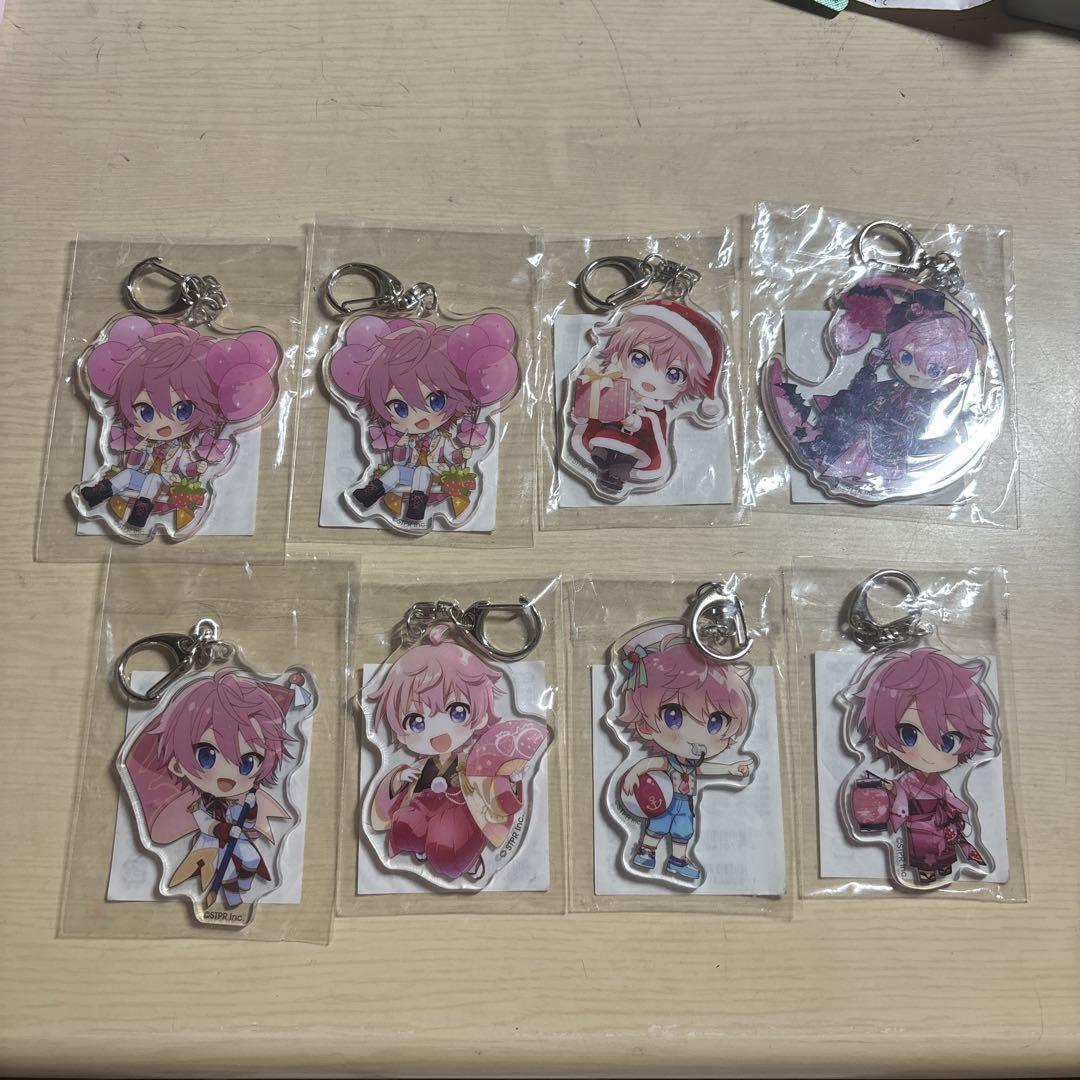 さとみくん　まとめ売り　大量　すとぷり　アクスタ　カード　キーホルダー　タオル すとぷり さとみくん グッズまとめ売り - メルカリ