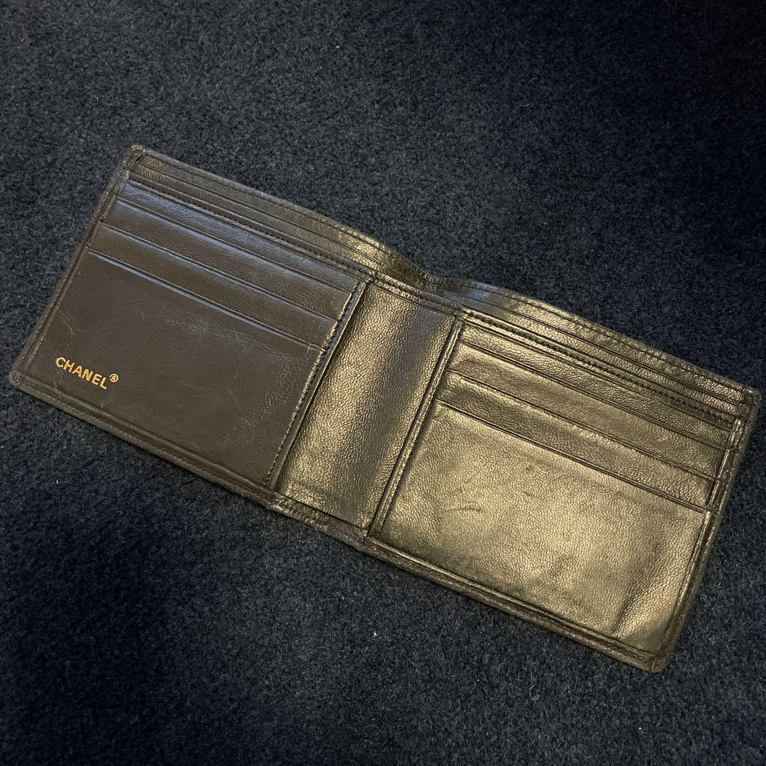 CHANEL 二つ折り財布 黒 レザー