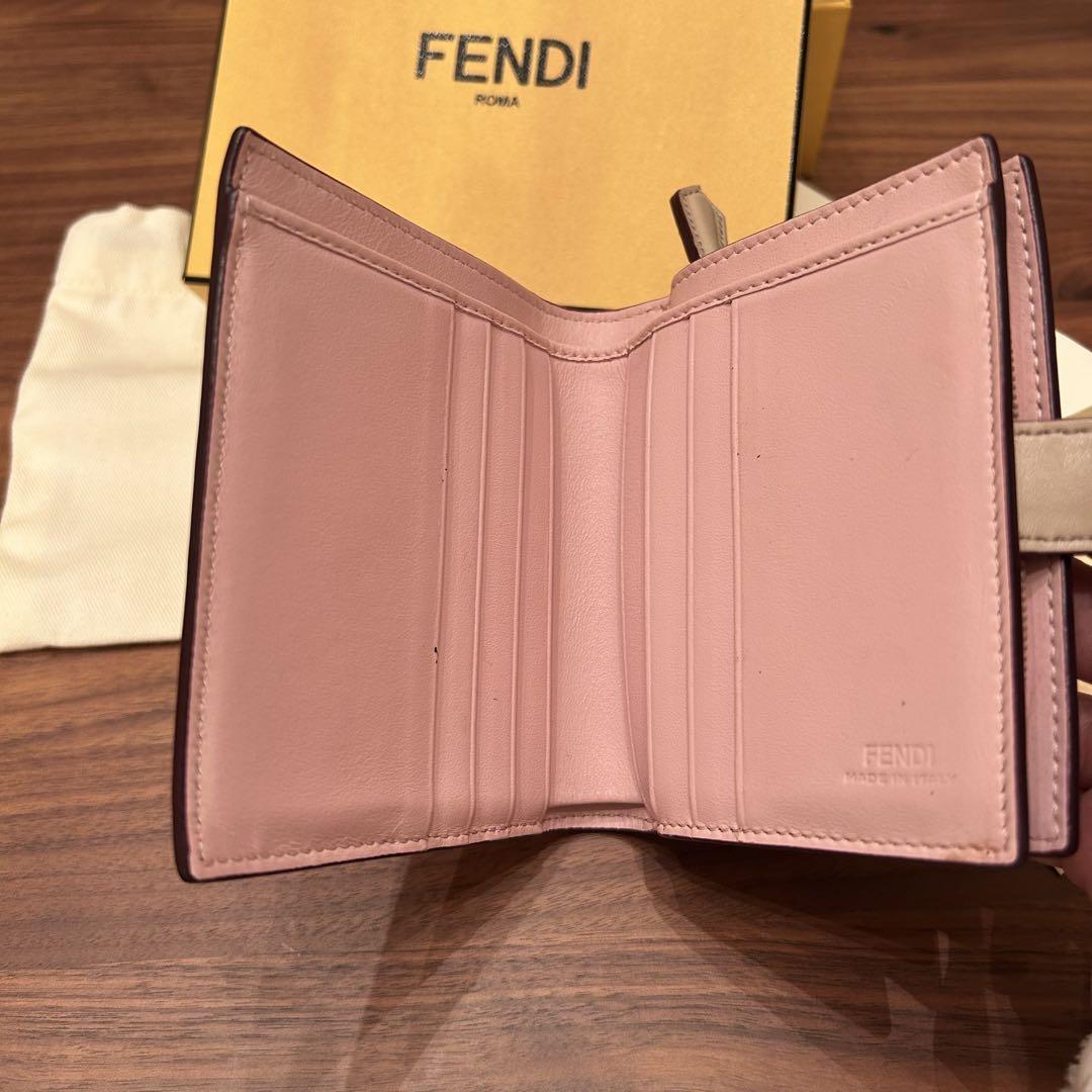 FENDI フェンディ 二つ折り財布 8M0386 ALWA レディース FF