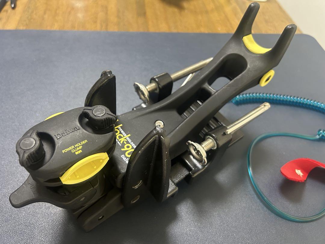 Daiwa black-90R パワーホルダー