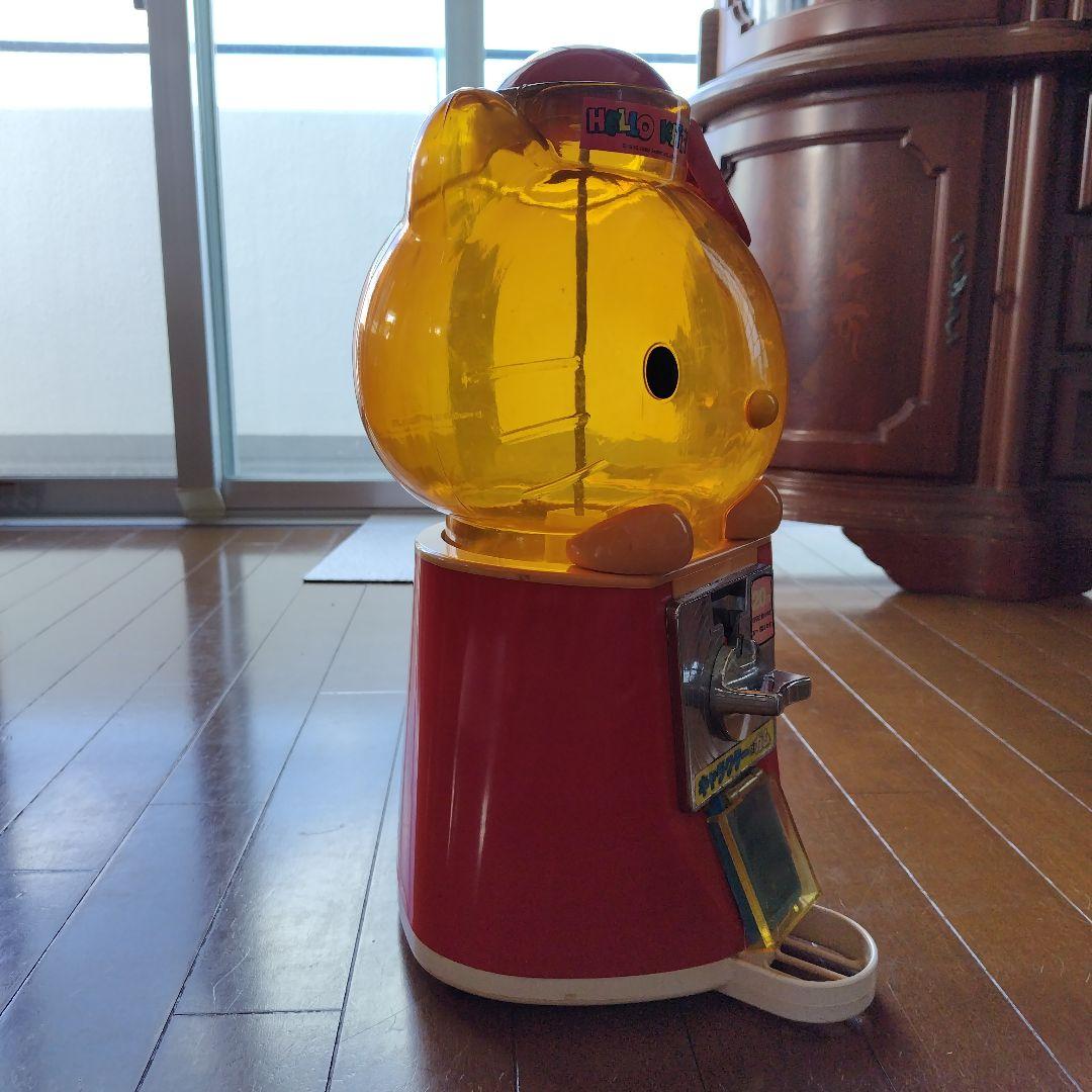 ハローキティ ガチャガチャ ガムボールマシン ガムボールマシーン
