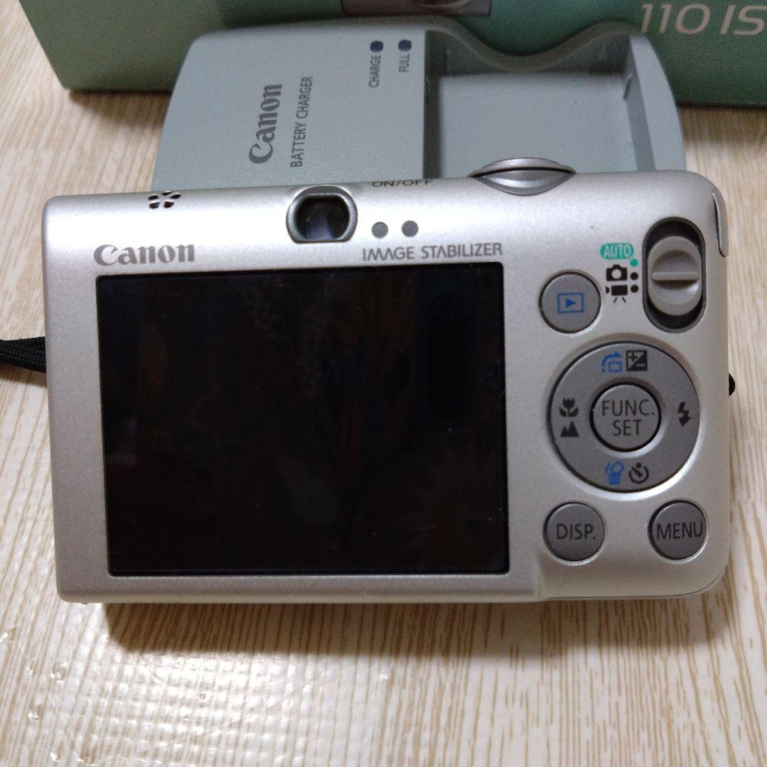 Canon IXY DIGITAL 110 IS 本体と充電器 Canon IXY DIGITAL 110 IS 本体と充電器
