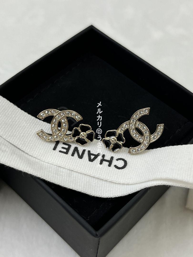 CHANEL シャネル クローバー ピアス
