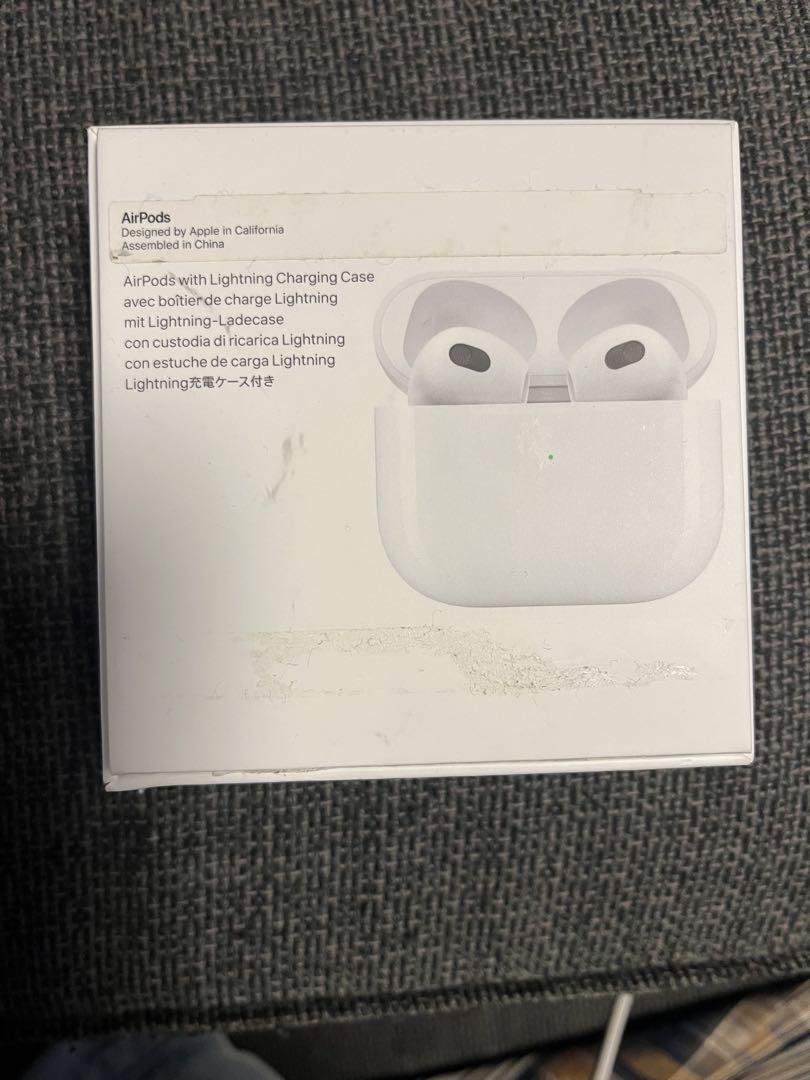 【正規品・AirPods 第3世代】 ホワイト 充電ケース・ケーブル付き