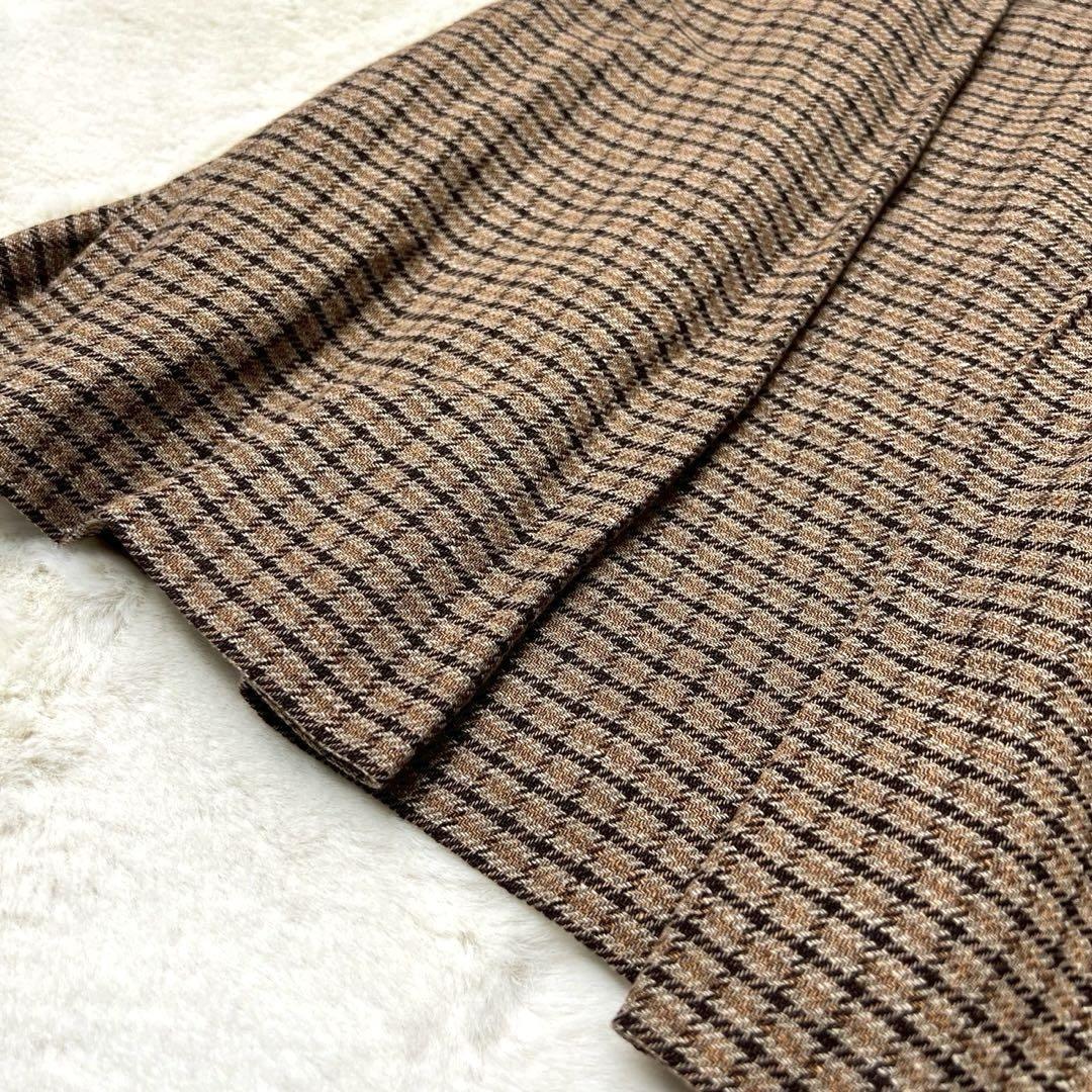 【きれいめファッション51選】上品さと清潔感をキープし GUCCI スカート チェック柄 ロング プリーツ ゴールド金具 36 スカート