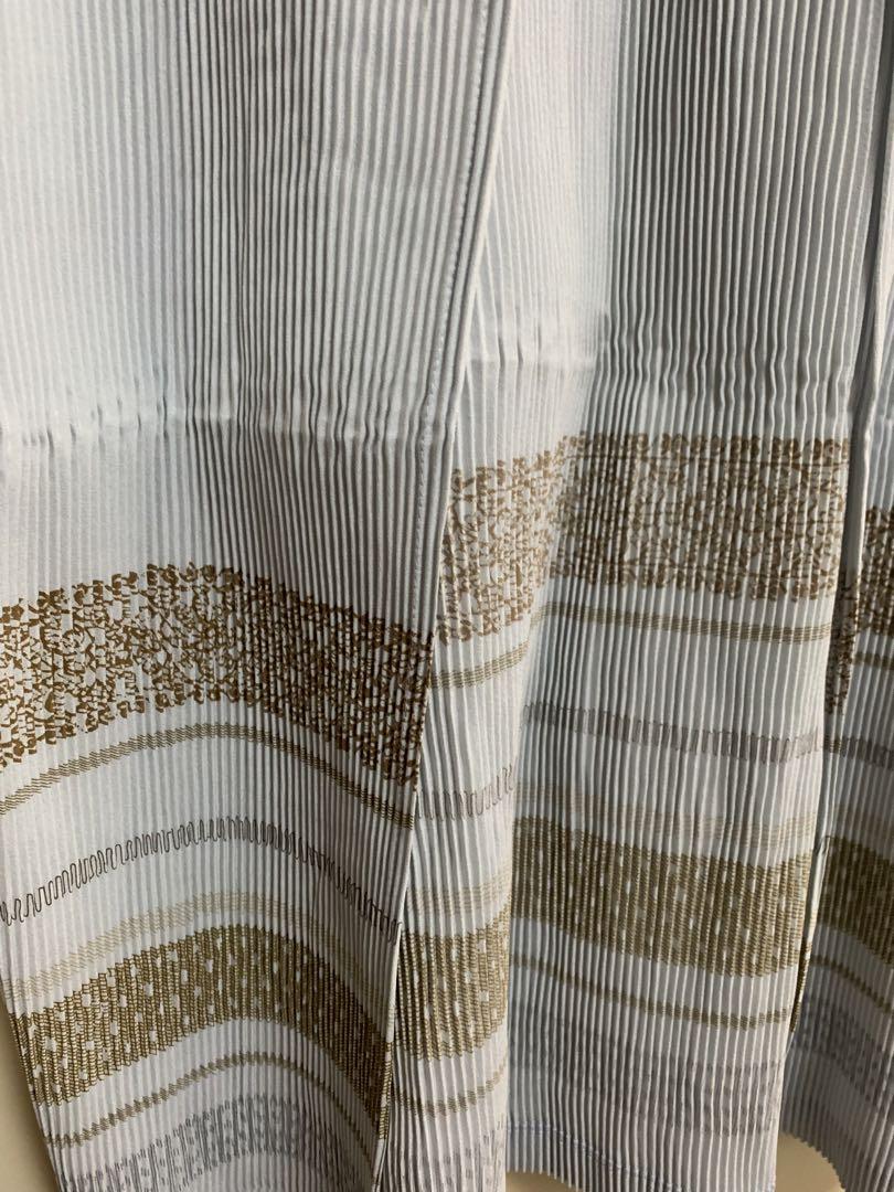 ISSEY MIYAKE im product プリーツ エプロン ペールブルー