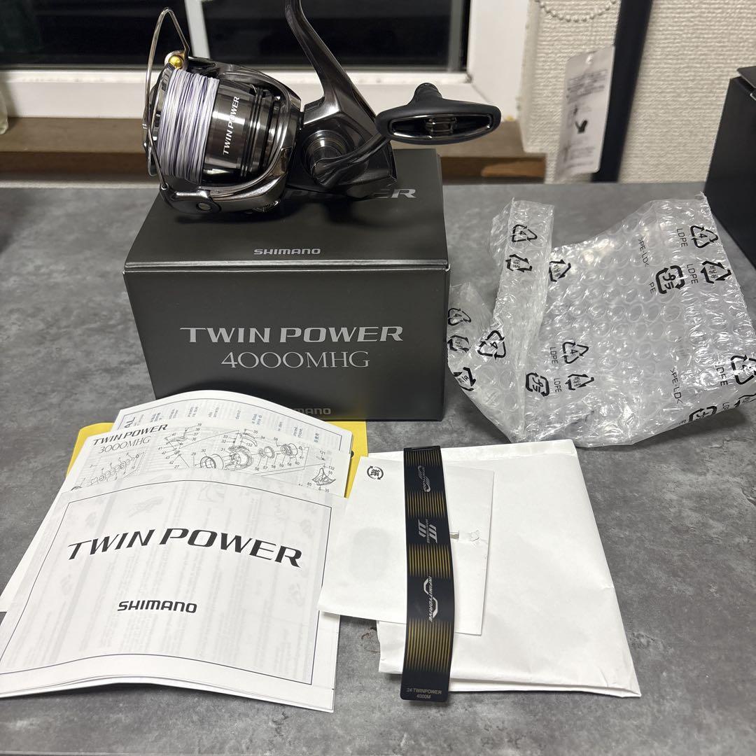 SHIMANO TWIN POWER 4000MHG 未使用