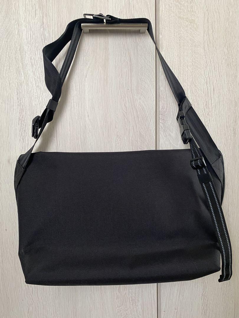 CHROME クローム シンプルメッセンジャーバッグ ECO BLACK 12L