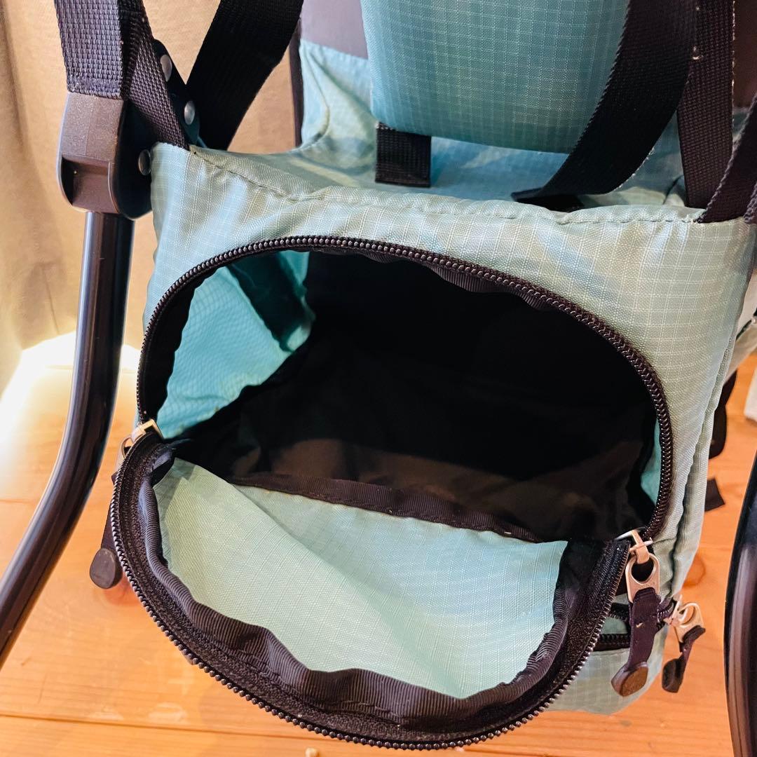 ベビーキャリア 水色