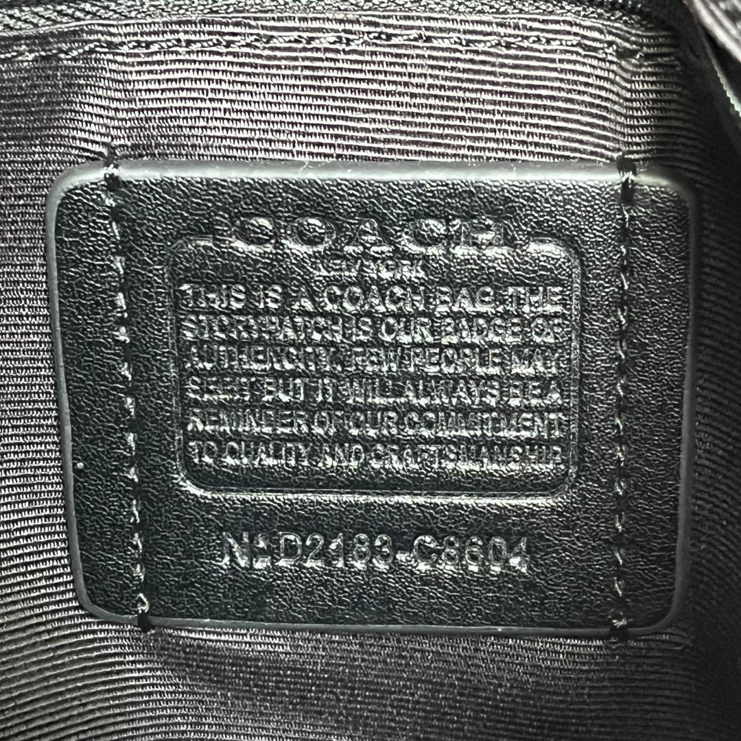 新品 未使用 COACH ミニリュック シグネチャー C8604 黒 茶 新品 未使用 COACH ミニリュック シグネチャー C8604 黒 茶