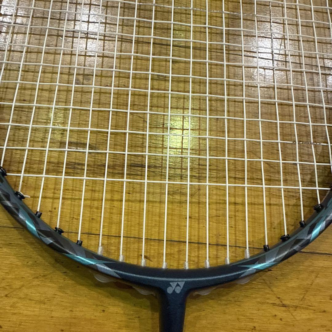 Yonex ナノフレア800プロ