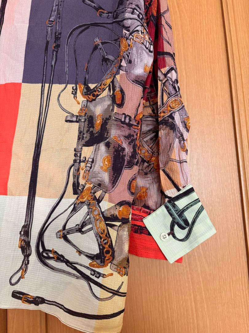 エルメス シャツ ヴィンテージ ゴルチエ期 スカーフ柄 エルメス シャツ ヴィンテージ ゴルチエ期 スカーフ柄