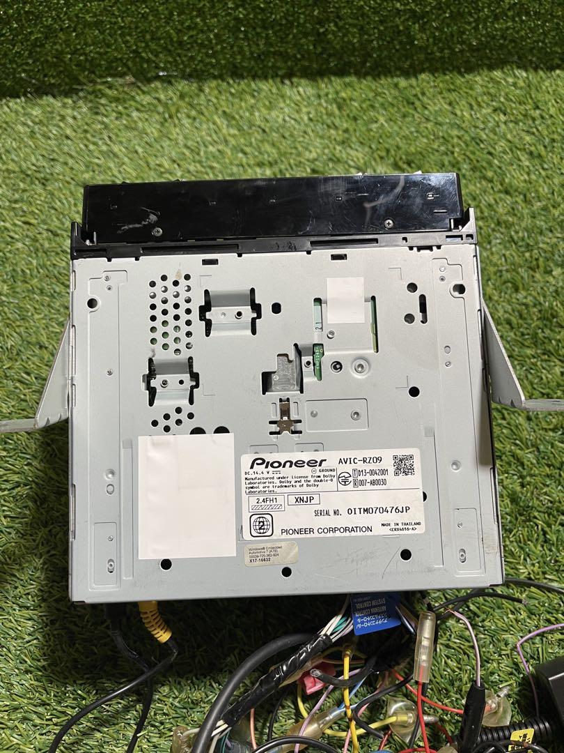 カロッツェリア AVIC-RZ09 パイオニア