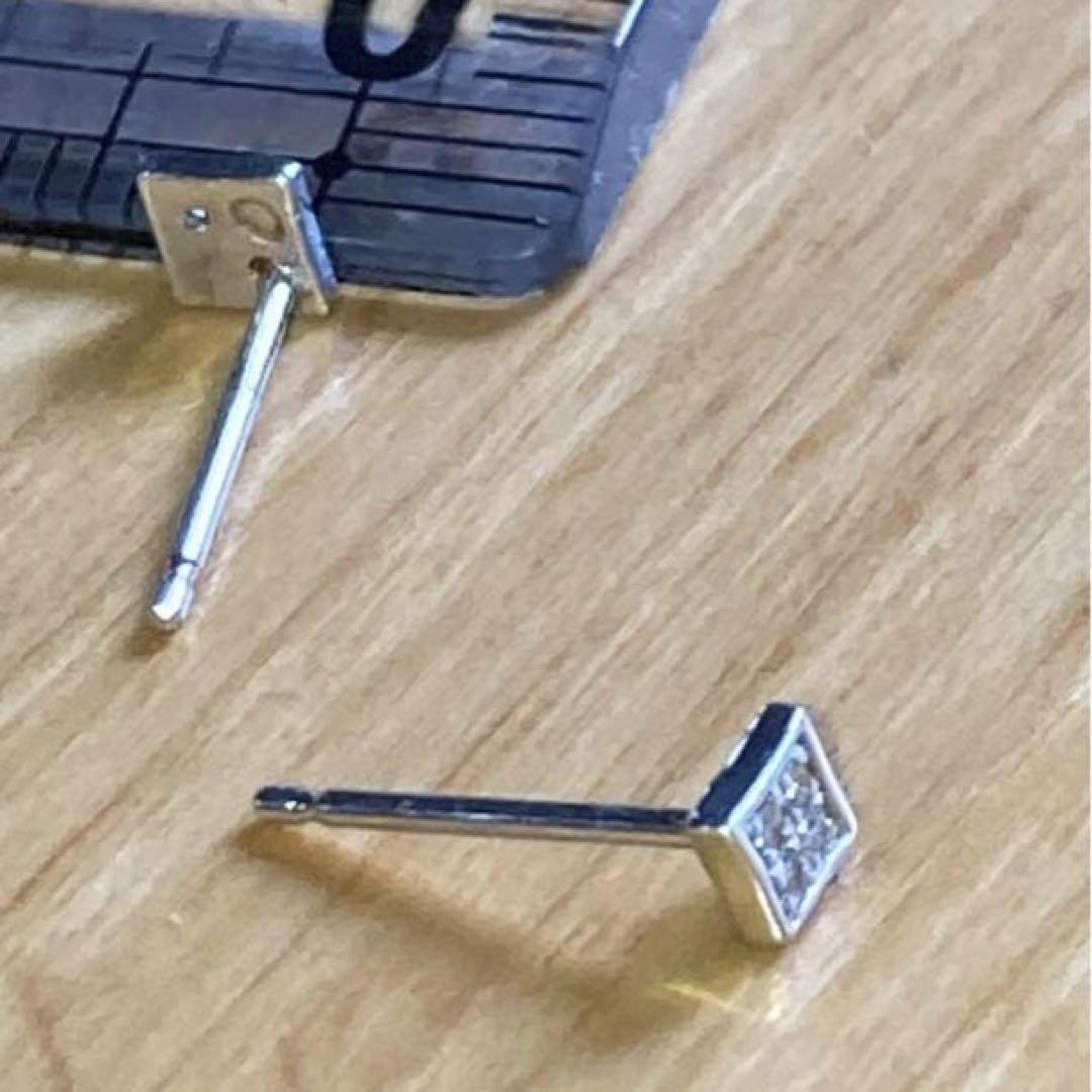 ピアス　ダイヤ　k10 D0.02 0.3ミリ