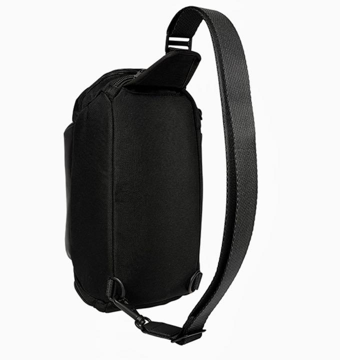 らくらくメ 未使用 TUMI ケリー スリング ボディバッグ LQmha-m92903435498 らくらくメ