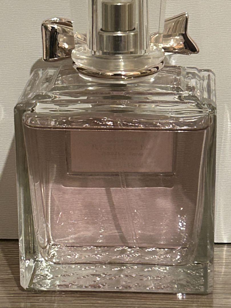 数回使用 Dior 香水　ミスディオールブルーミングブーケ