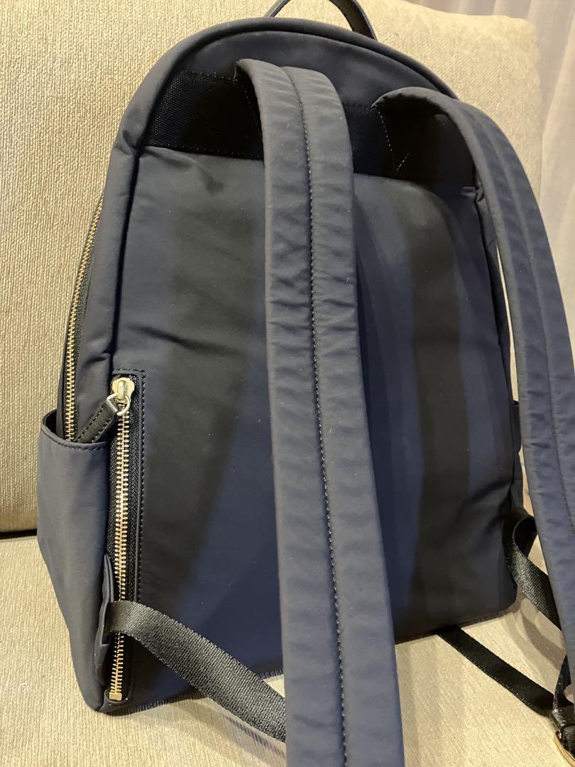 美品　agnès b. ネイビー　黒に近い　リュック　上品　バックパック