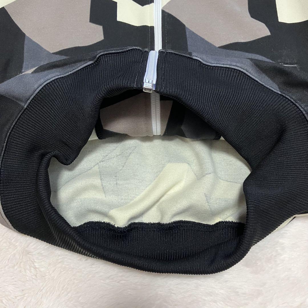 【美品】 フレッドペリー トラックジャケット カモフラ 迷彩 月桂樹ロゴ XS