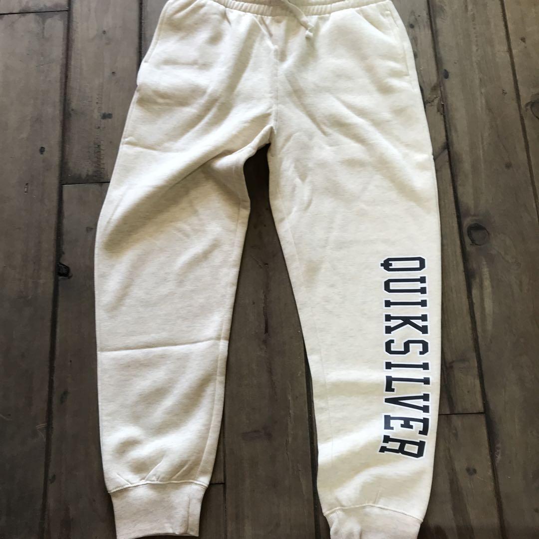 Quiksilver スウェットパンツ クリーム色 6,714円