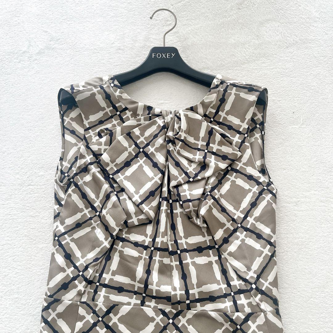 美品★MARNI★シルク100% 胸元リボン 総柄ワンピース ドレスサイズ38
