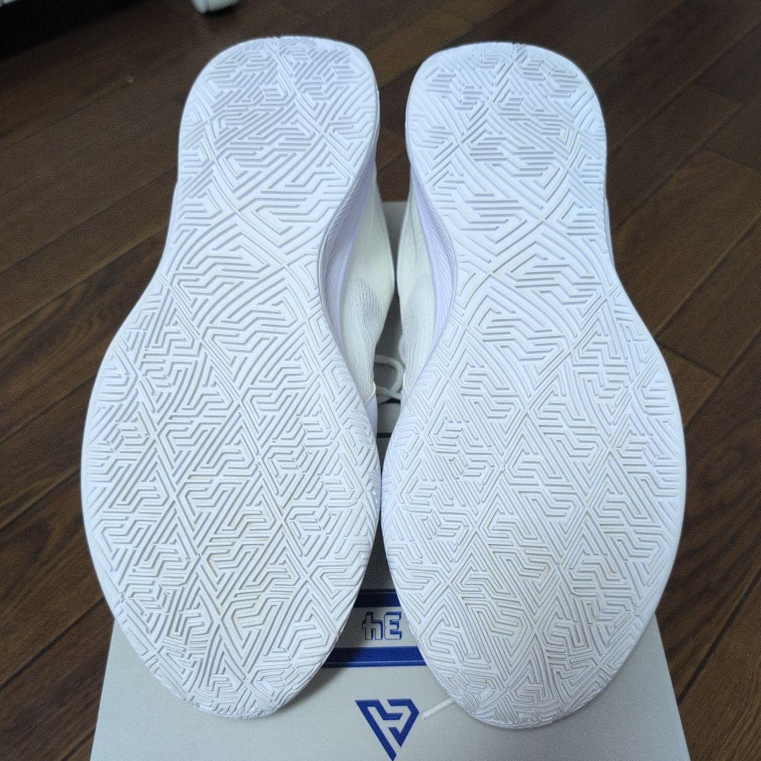 【美品】Nike Freak6 バスケットボールシューズ ホワイト 30cm