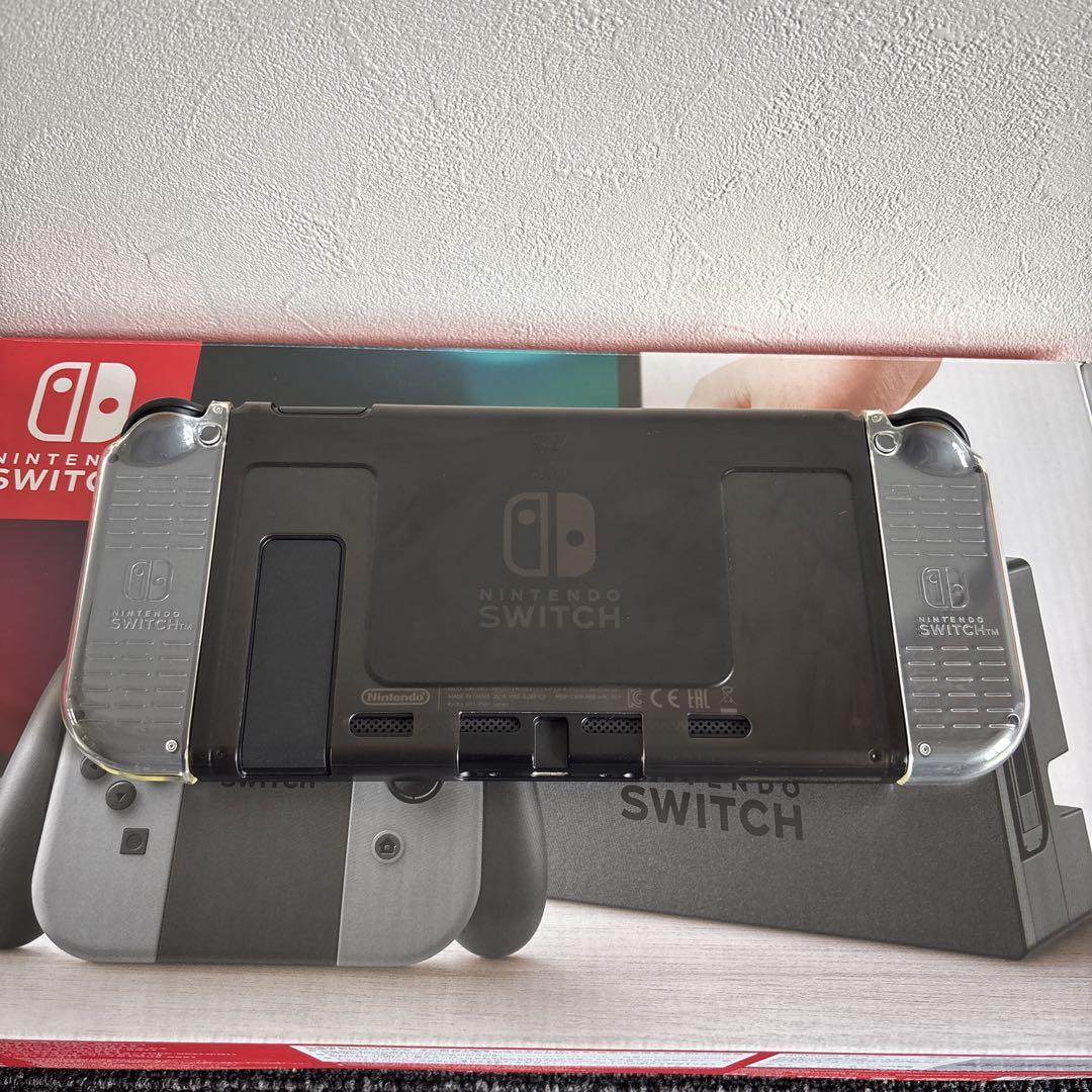 Nintendo Switch ⚠️Joy-Conなし・初期設定してません