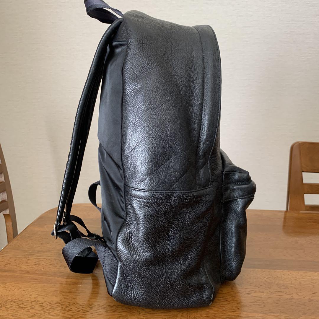 ブラックレザー